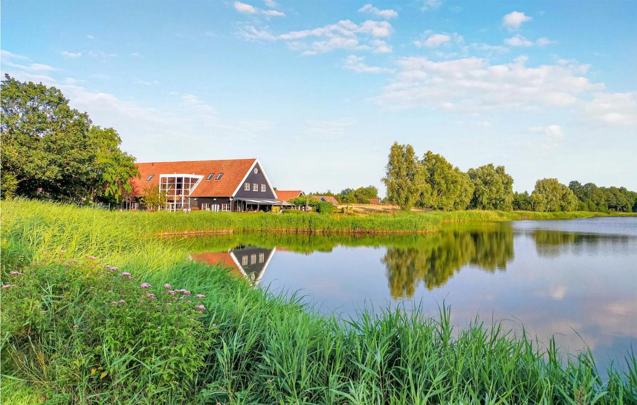 2 Bedroom Awesome Home In Heinkenszand Buitenkant foto